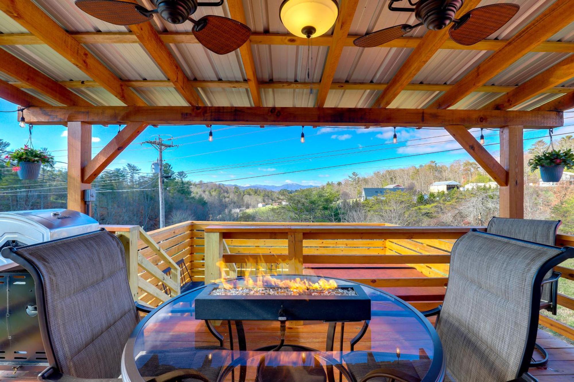 Marshall Studio With Loft, Hot Tub And Views! Exterior foto